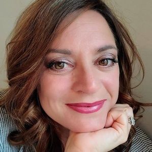 Meet your Posher, Manon